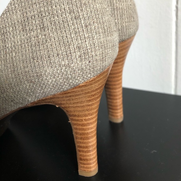 NWT Tahari Lonnie Heels Size 8 - Picture 6 of 8